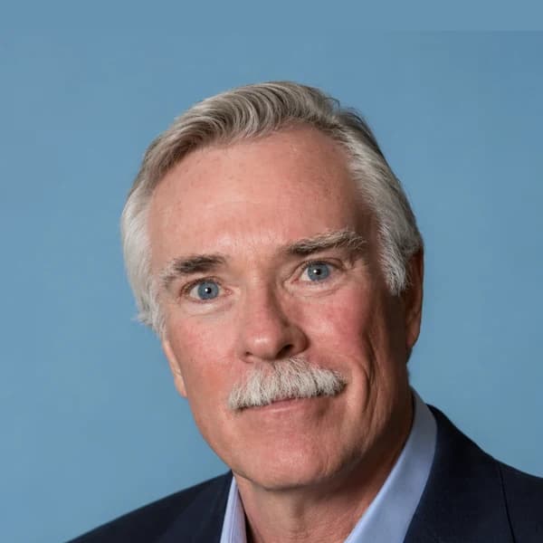 Portrait of Lynn Brown, Consulting Advisor at Consulting Collaborative, Charleston, SC.